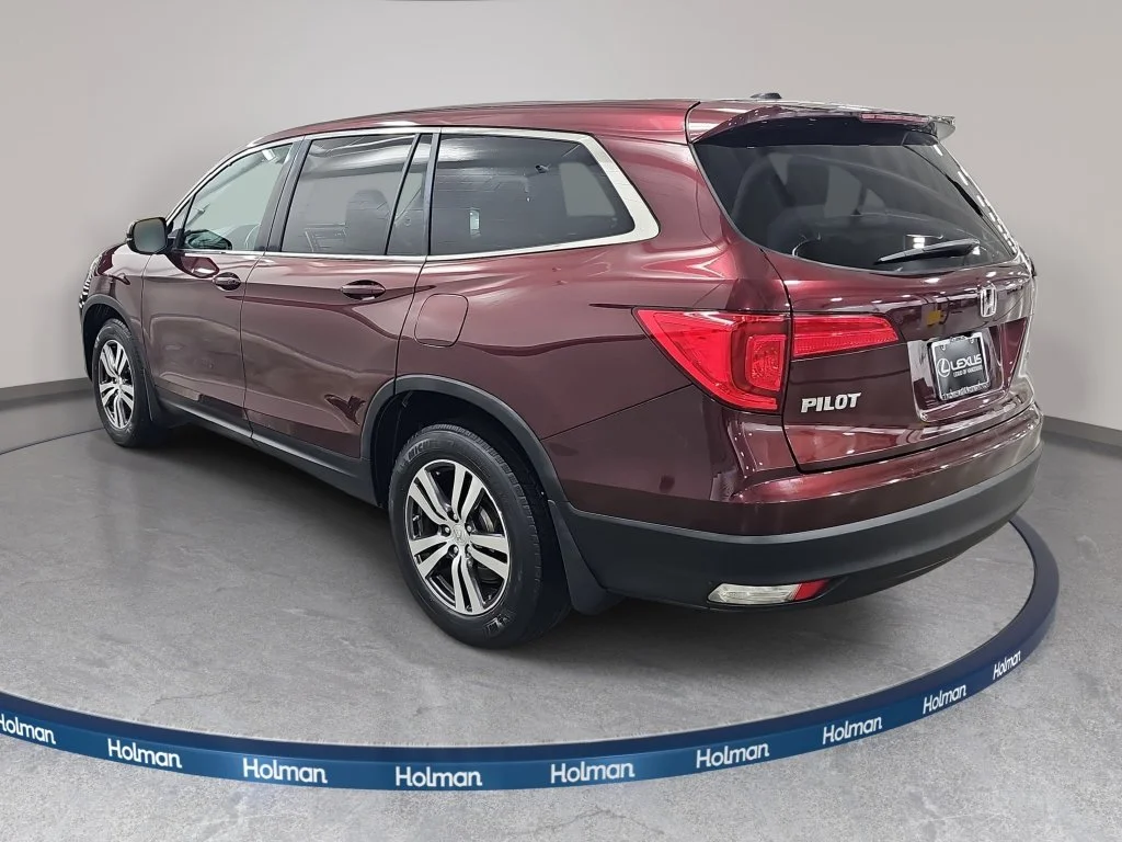 Used 2016  Honda EX-L image 9