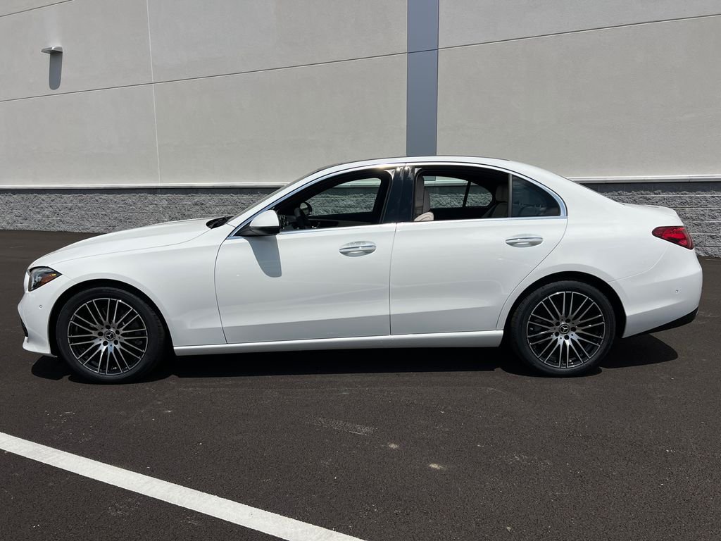 New 2026 Polar White Mercedes-Benz C 300 image 4