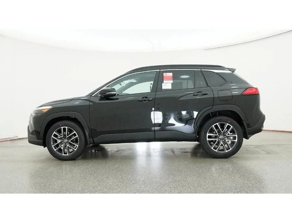 New 2026 Jet Black Toyota XLE image 25