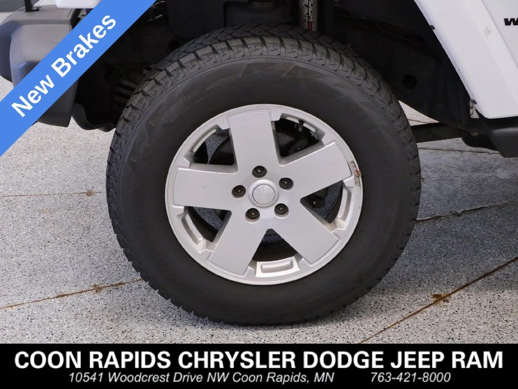 Certified Used 2017 White Jeep Unlimited Sahara image 9