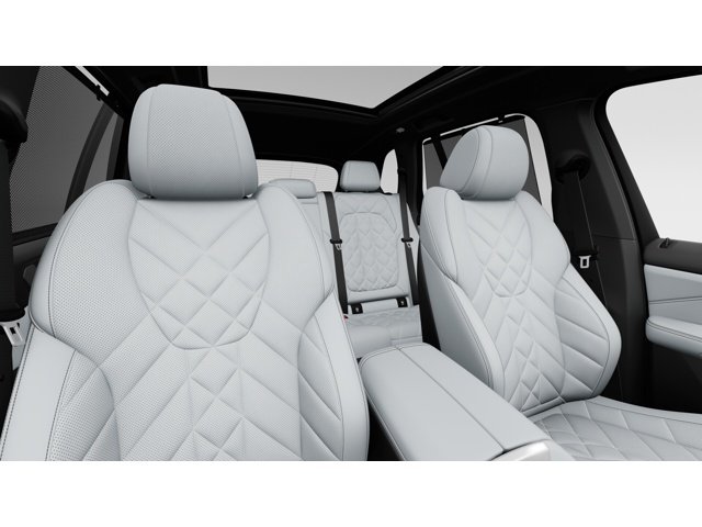 New 2026 Black Sapphire Metallic BMW sDrive40i image 11
