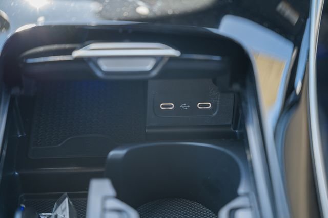 New 2026 Polar White Mercedes-Benz C 300 image 24