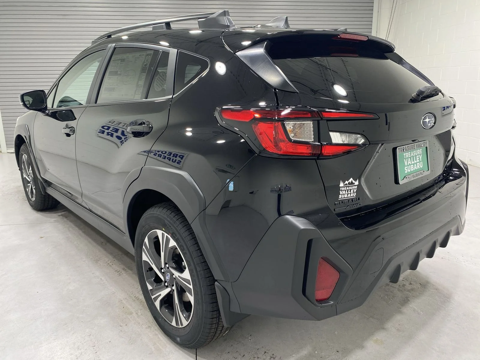 New 2026 CRYSTAL BLACK SILICA Subaru Premium image 6