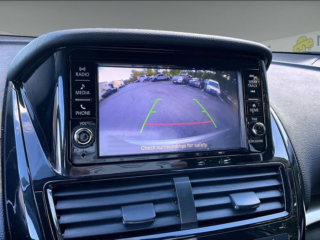 Used 2022 Silver Mitsubishi ES image 19