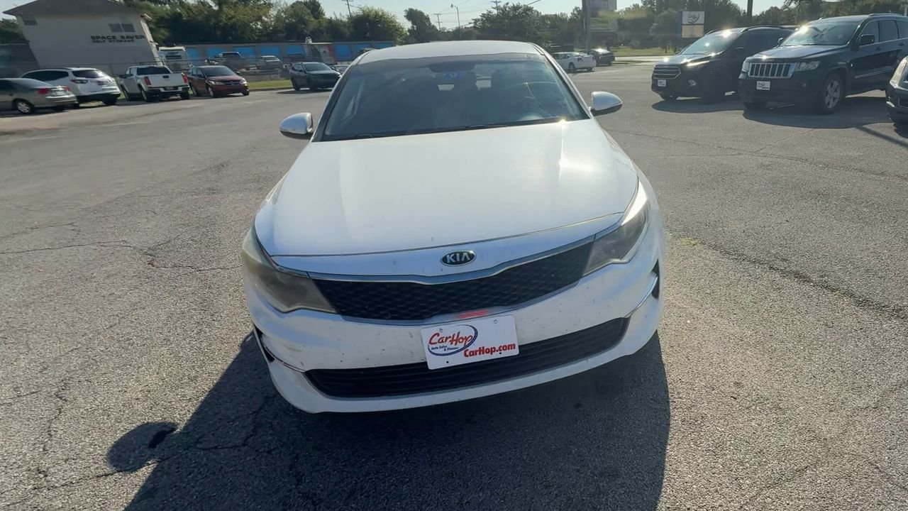 2018 Kia Optima LX photo 2