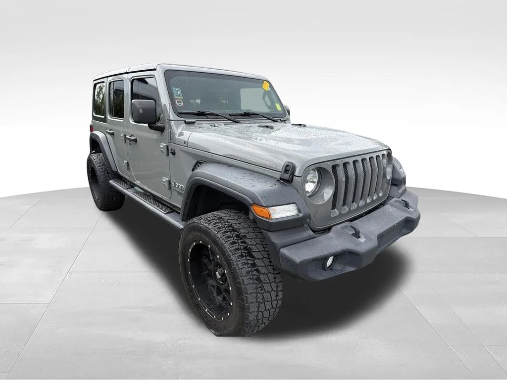 Used 2018 Gray Jeep Unlimited Sport image 5