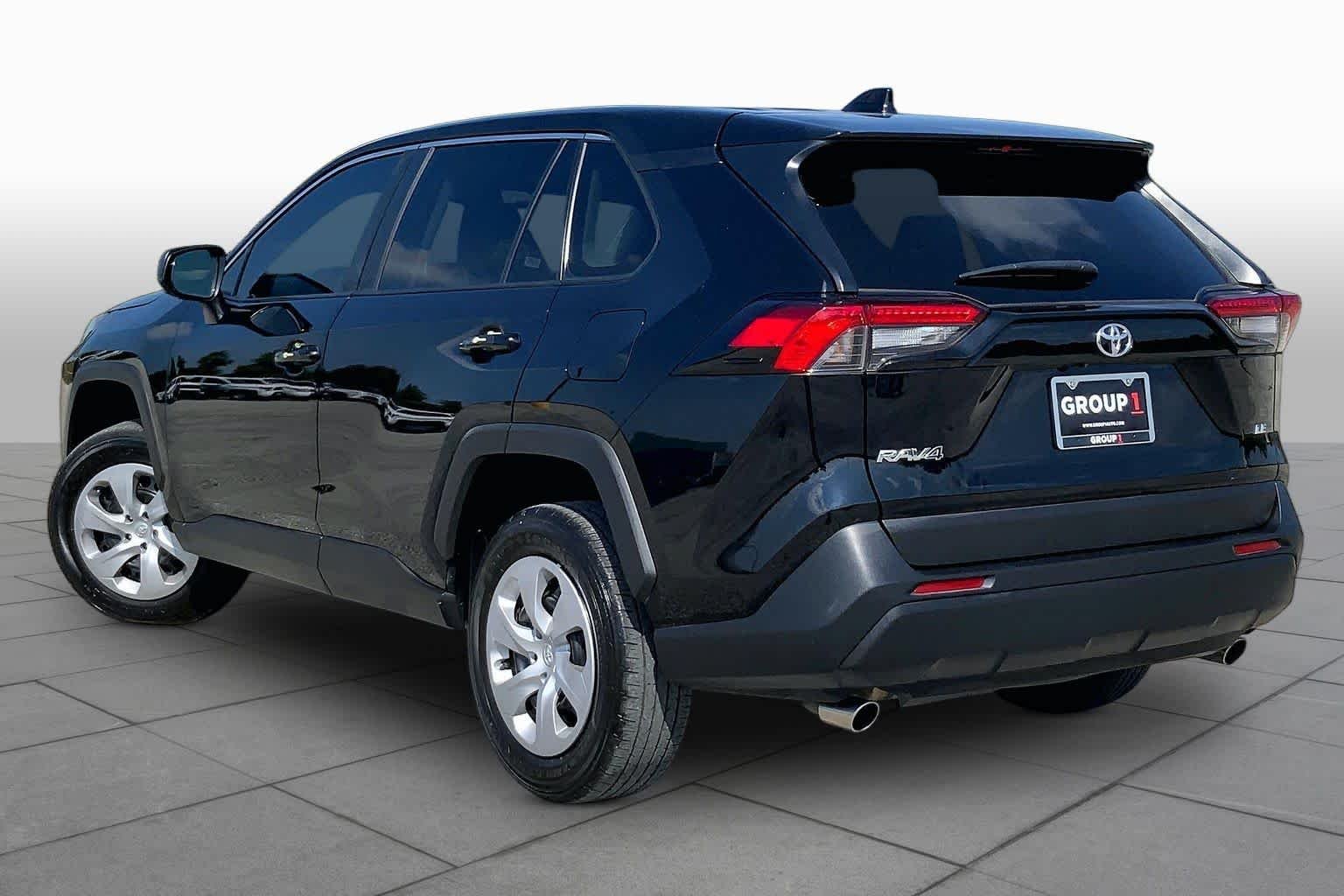 Used 2025 Midnight Black Metallic Toyota LE image 12