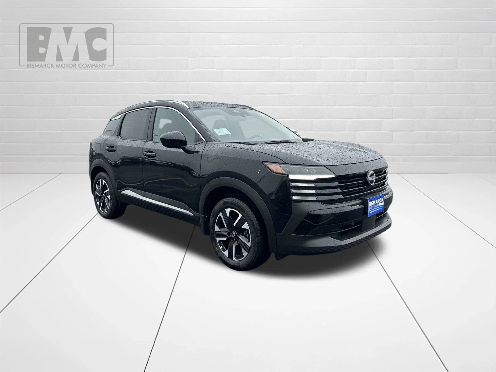 New 2027 Super Black Nissan SV image 2