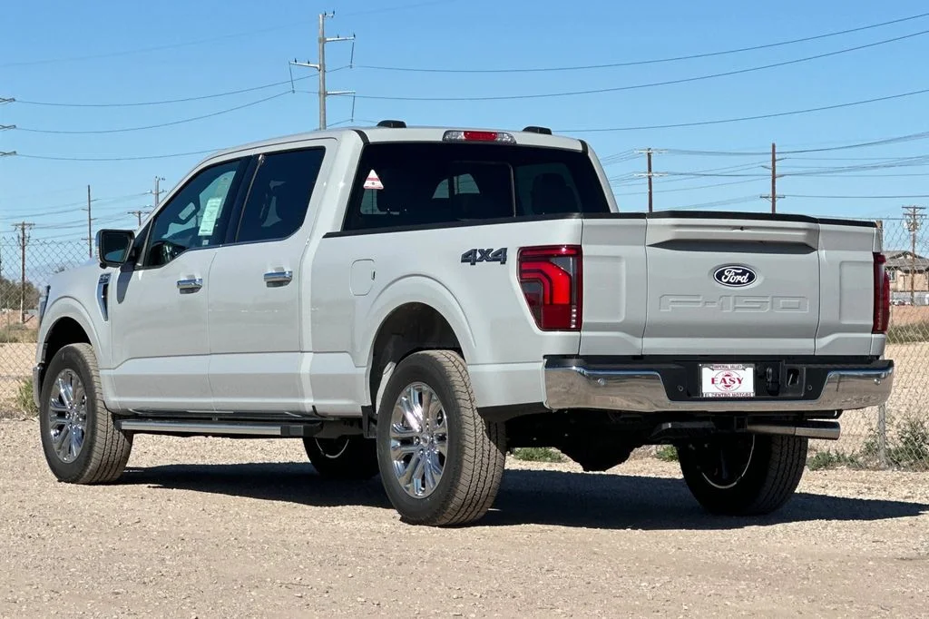 New 2026 Avalanche Ford Lariat image 6