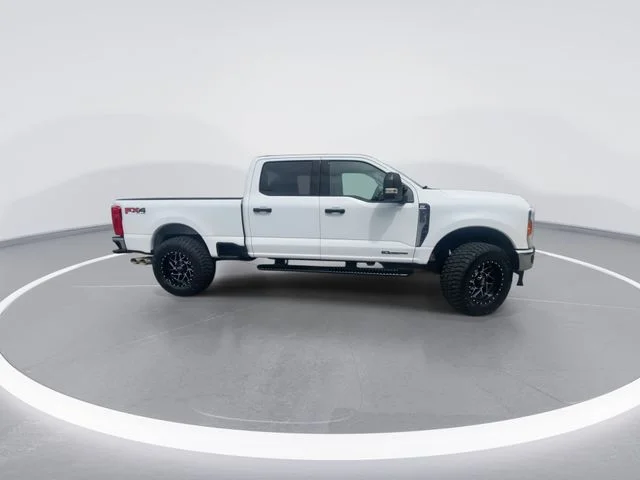 Used 2025 White Ford XLT image 2