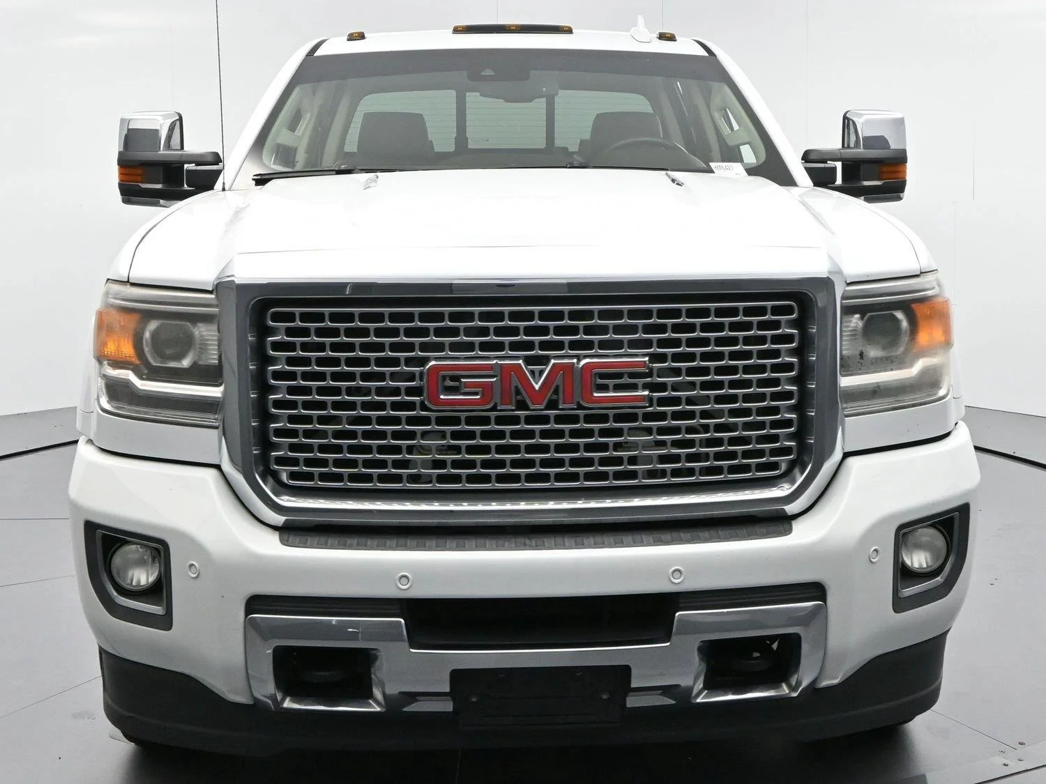 Used 2016 Summit White GMC Denali image 2