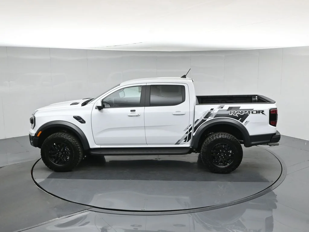 New 2026 Oxford White Ford Raptor image 39