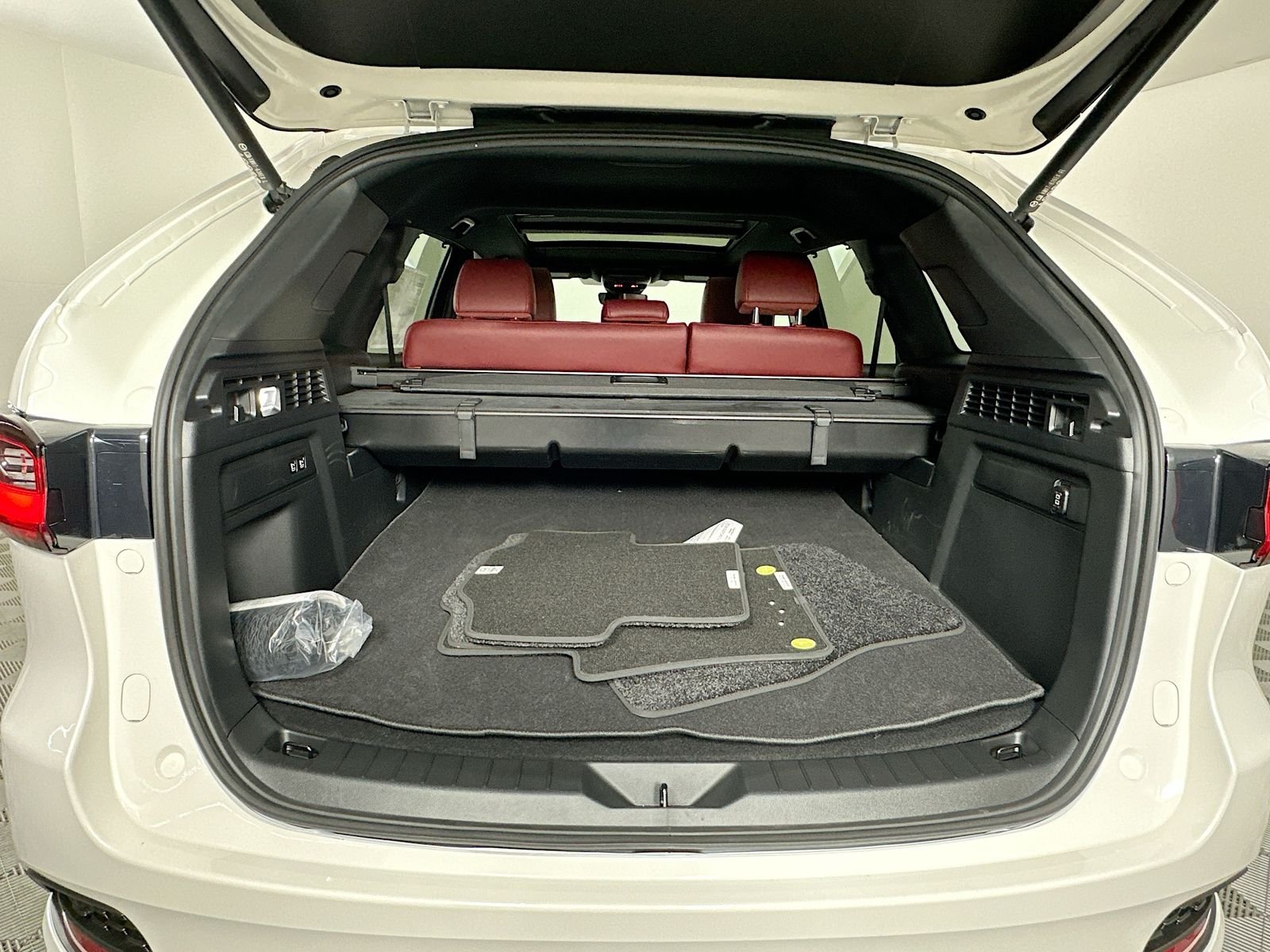 New 2026 Rhodium White Premium Mazda 3.3 Turbo S Premium AWD image 28