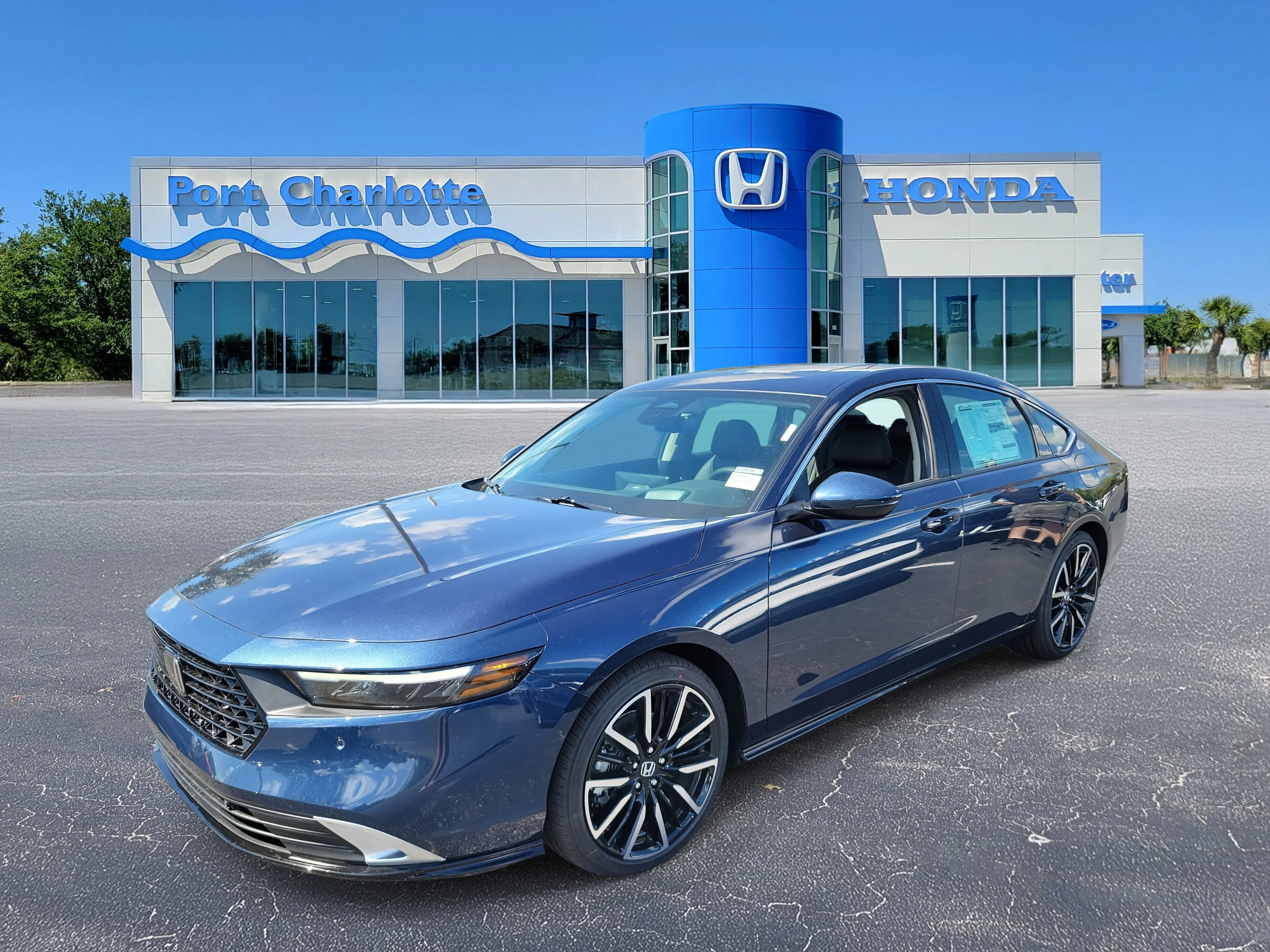 2026 Honda Accord Hybrid Touring - Photo 32