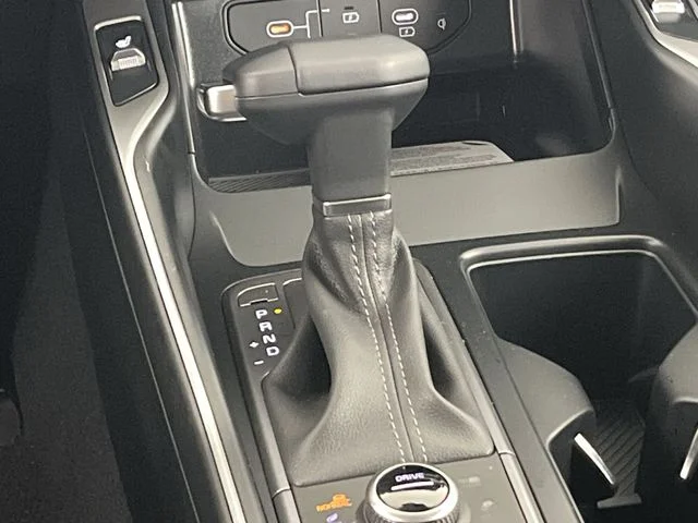 New 2026 Ebony Black Kia S image 19