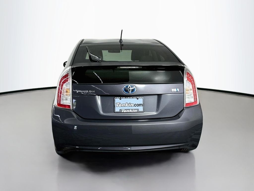 Used 2012 Winter Gray Metallic Toyota Two image 7