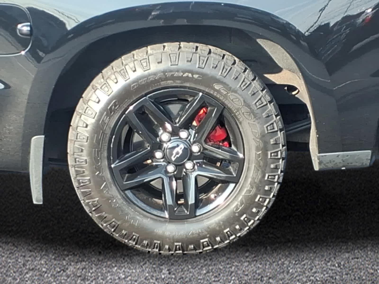 Used 2022 Black Chevrolet RST image 3