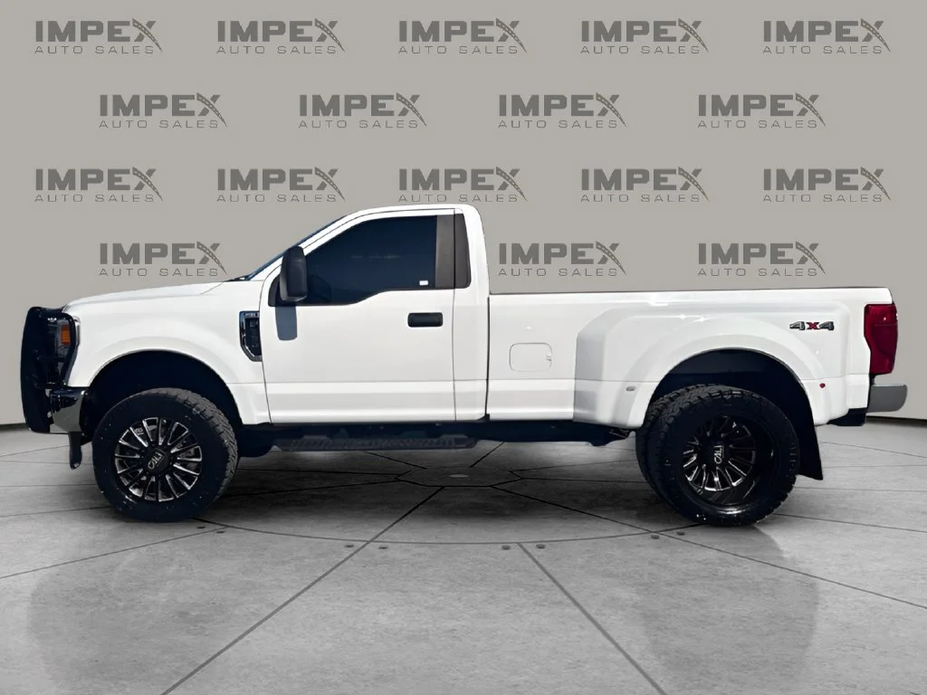 Used 2021 White Ford XL image 2