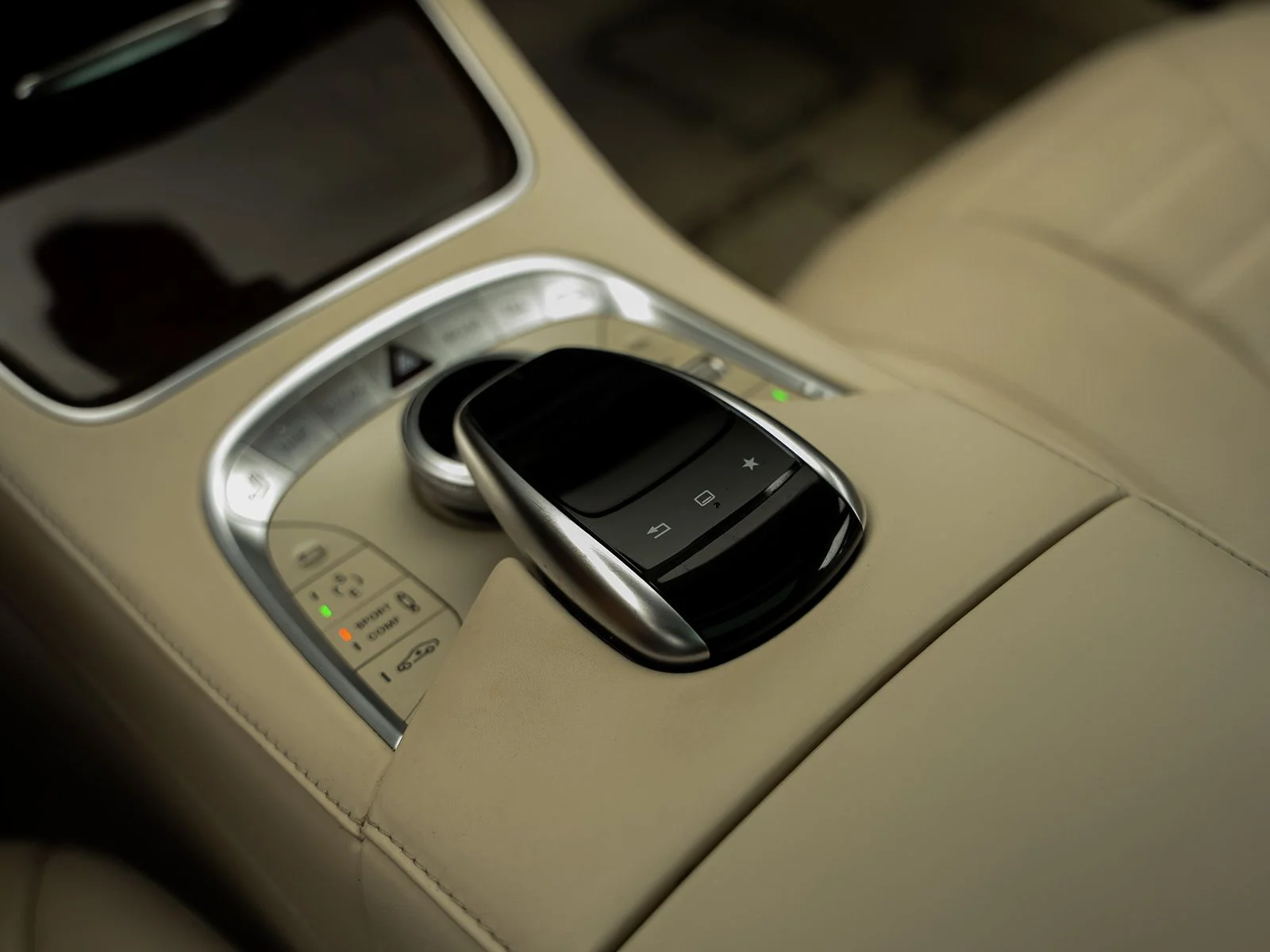 Used 2015 White Mercedes-Benz S 550 image 50