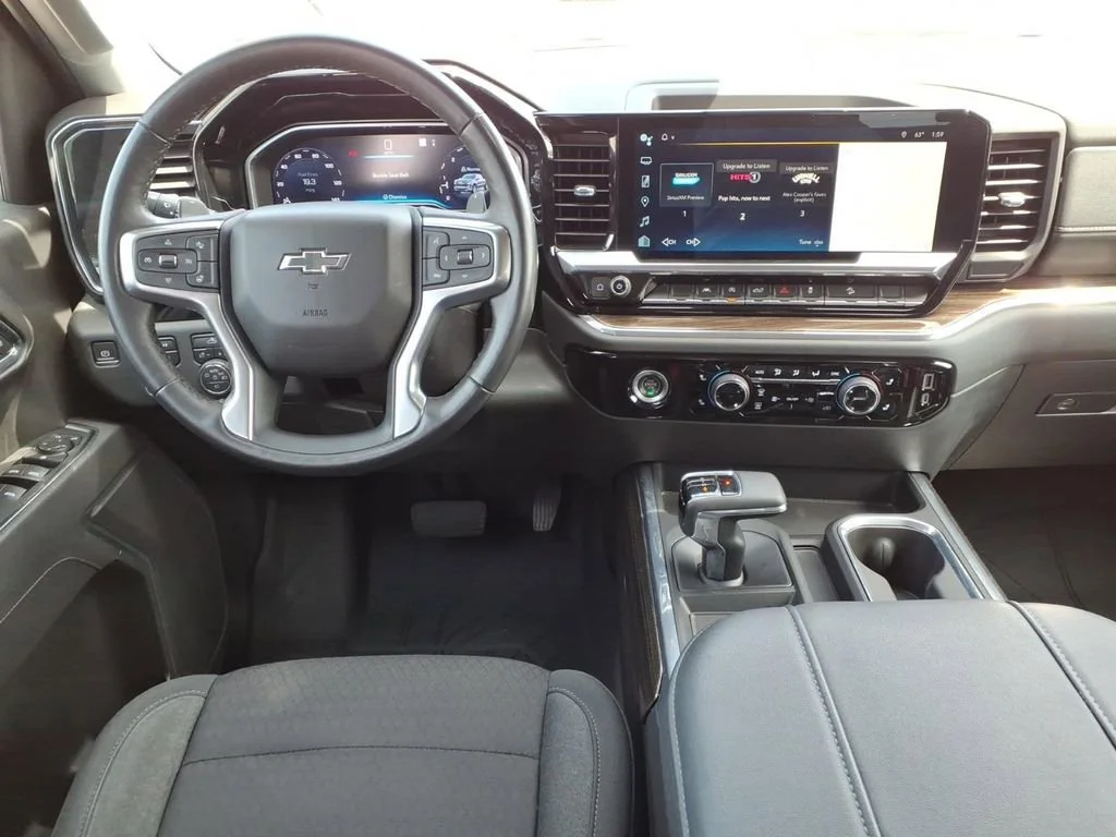 Used 2023 Summit White Chevrolet RST image 12