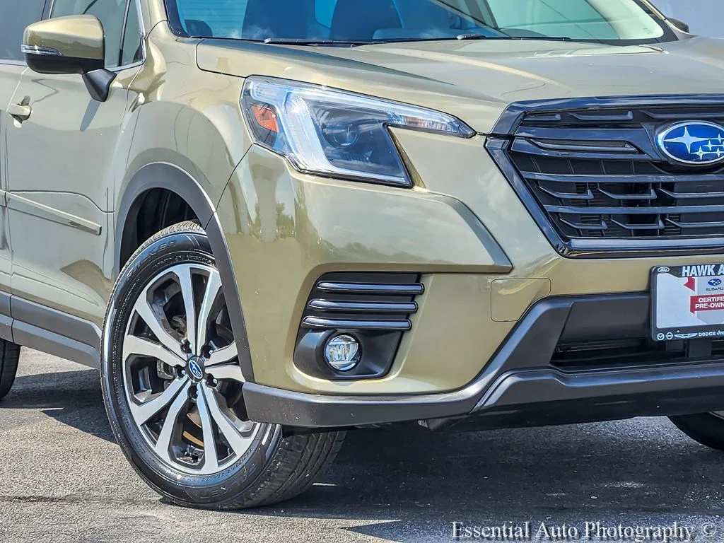 Used 2024 Brown Subaru Limited image 3