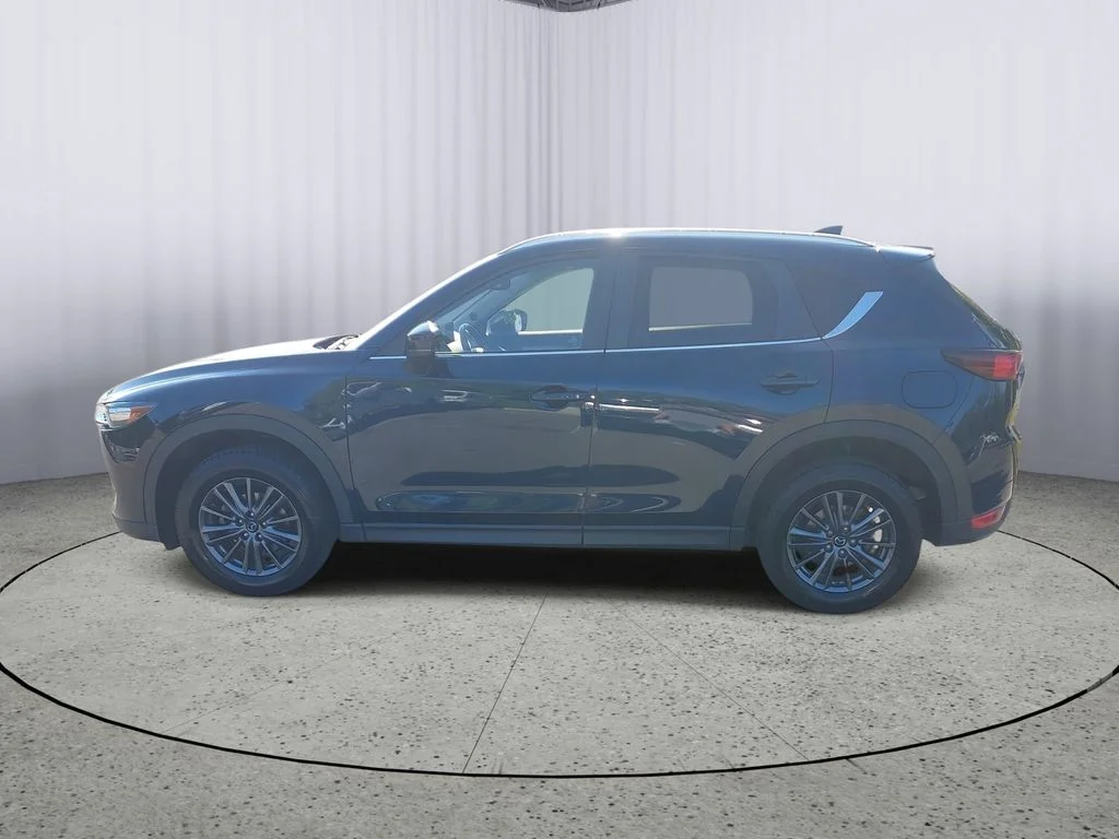 Used 2021 Blue Mazda Touring image 6