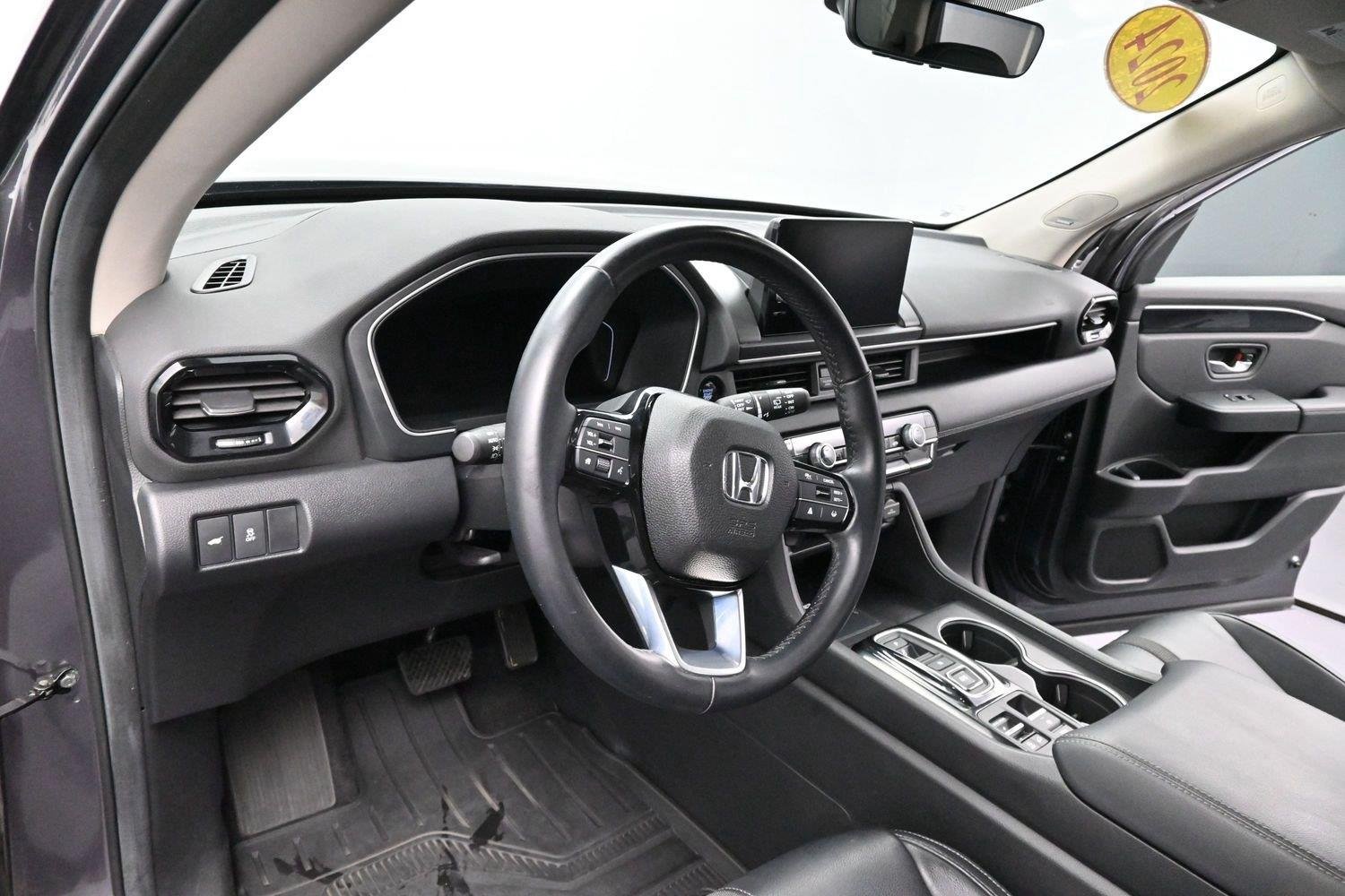 Used 2024 Gray Honda Touring image 17