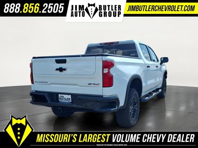 New 2026 Summit White Chevrolet ZR2 image 21