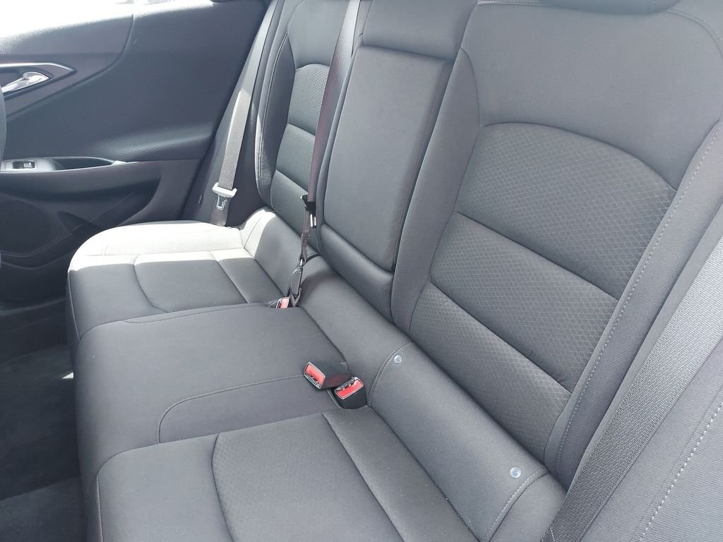 Used 2023 Gray Chevrolet LT image 27