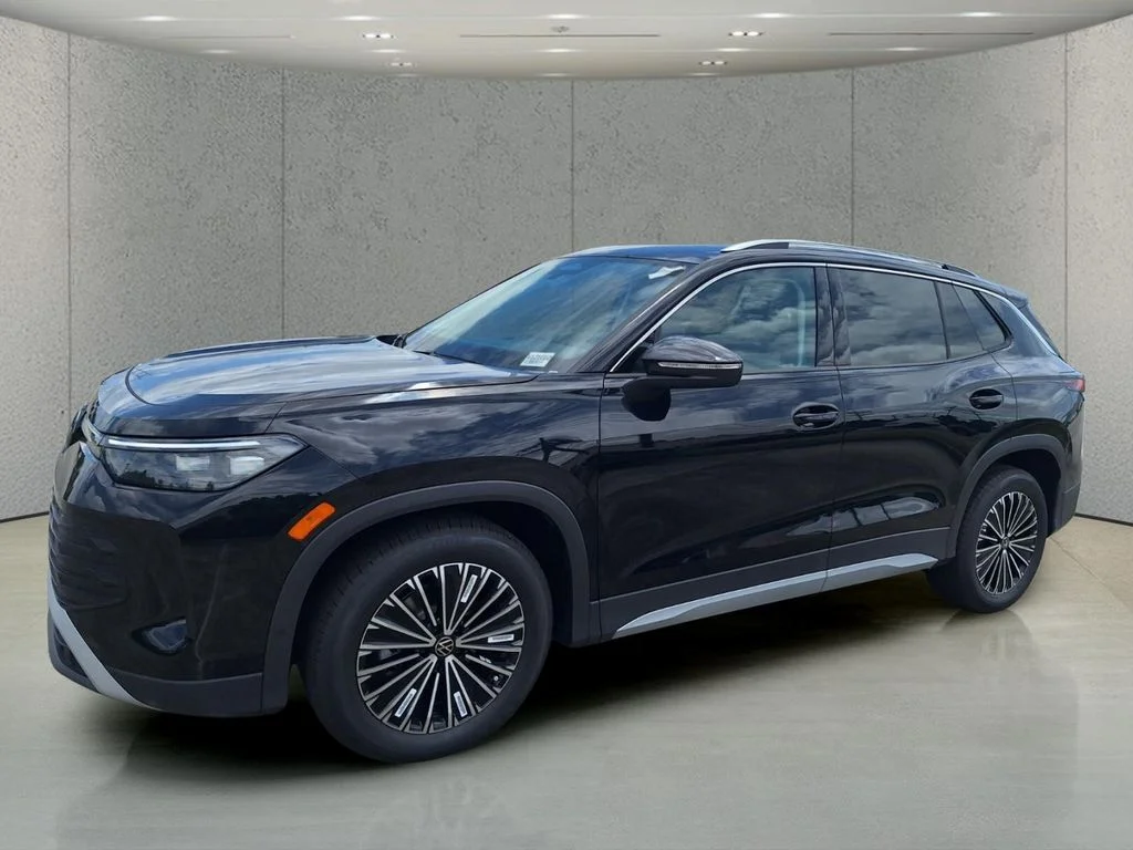 2026 Volkswagen Tiguan 2.0T S's photo