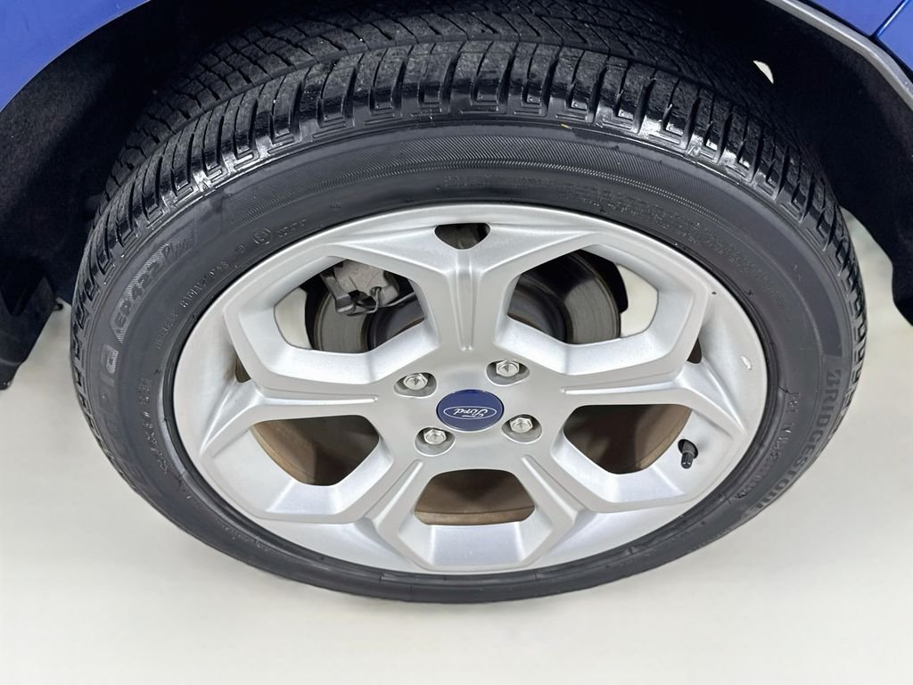 Used 2021 Lightning Blue Metallic Ford SE image 40