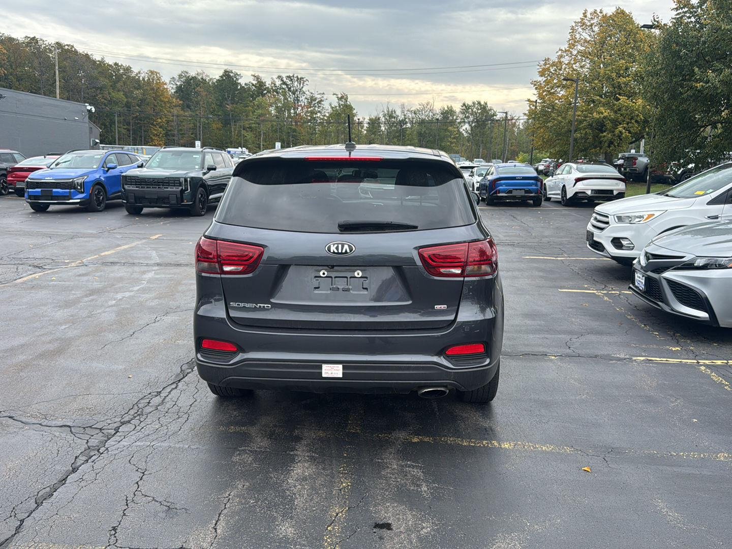 Used 2019 Platinum Graphite Kia LX image 6