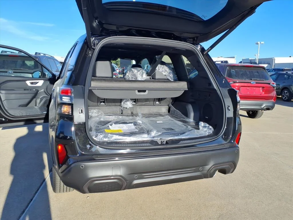 2025 Subaru Forester Limited - Photo 19