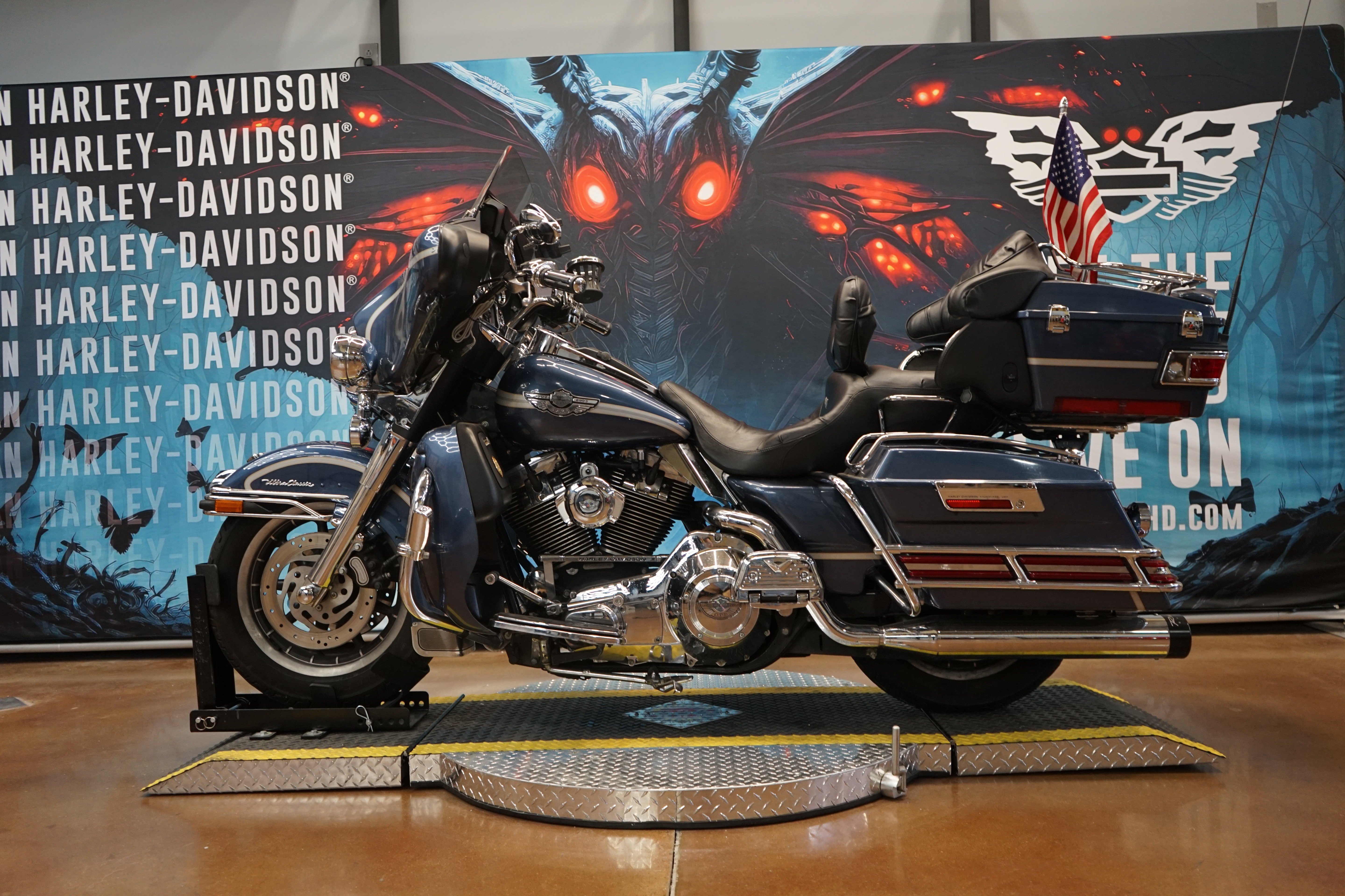 Used 2003 Gunmetal Pearl Harley-Davidson  image 5