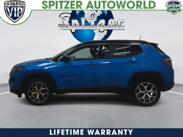 New 2026 Hydro Blue Pearl-Coat Exterior Paint Jeep Limited image 11