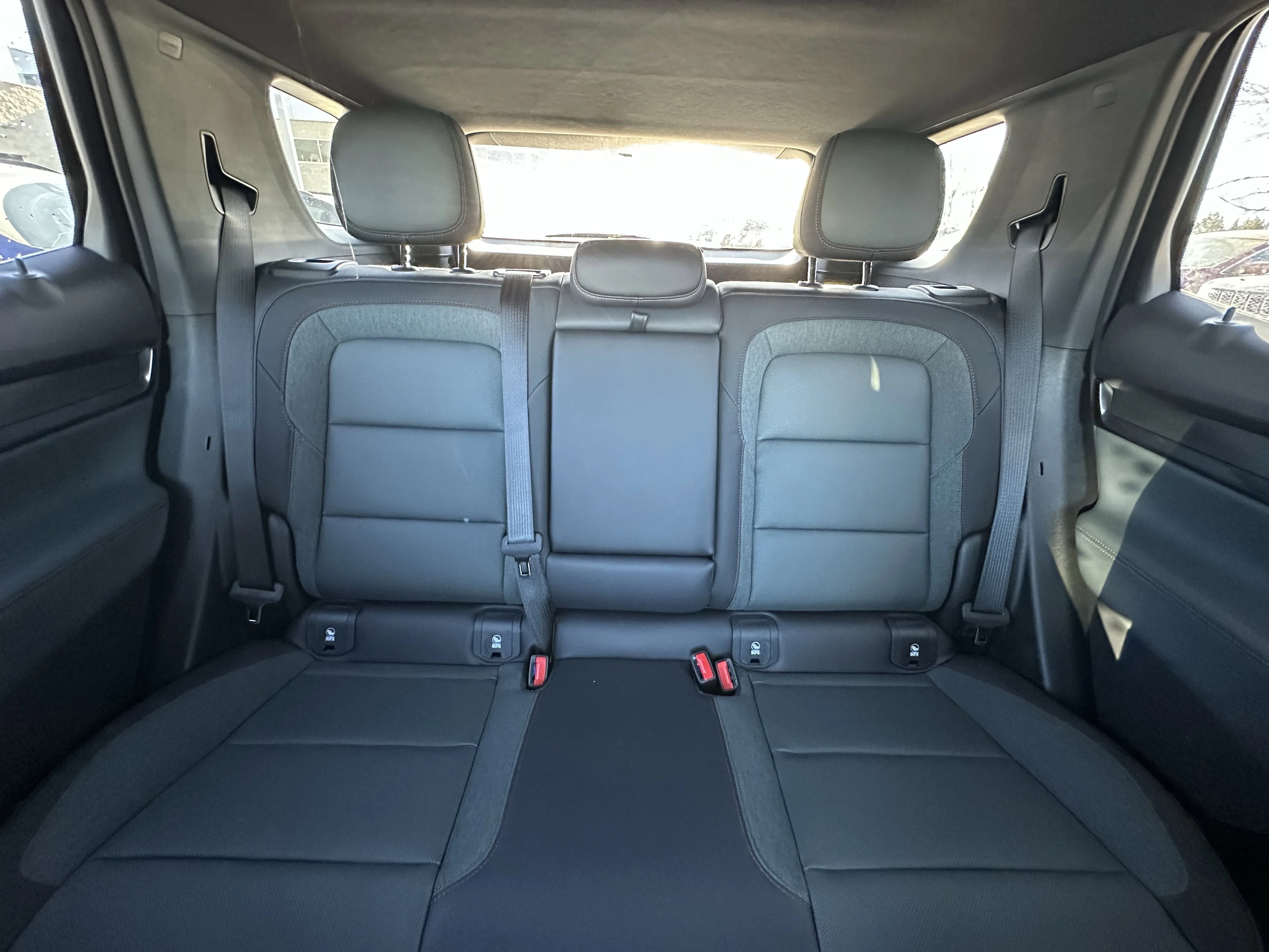 New 2026 Summit White GMC AWD AT4 image 21