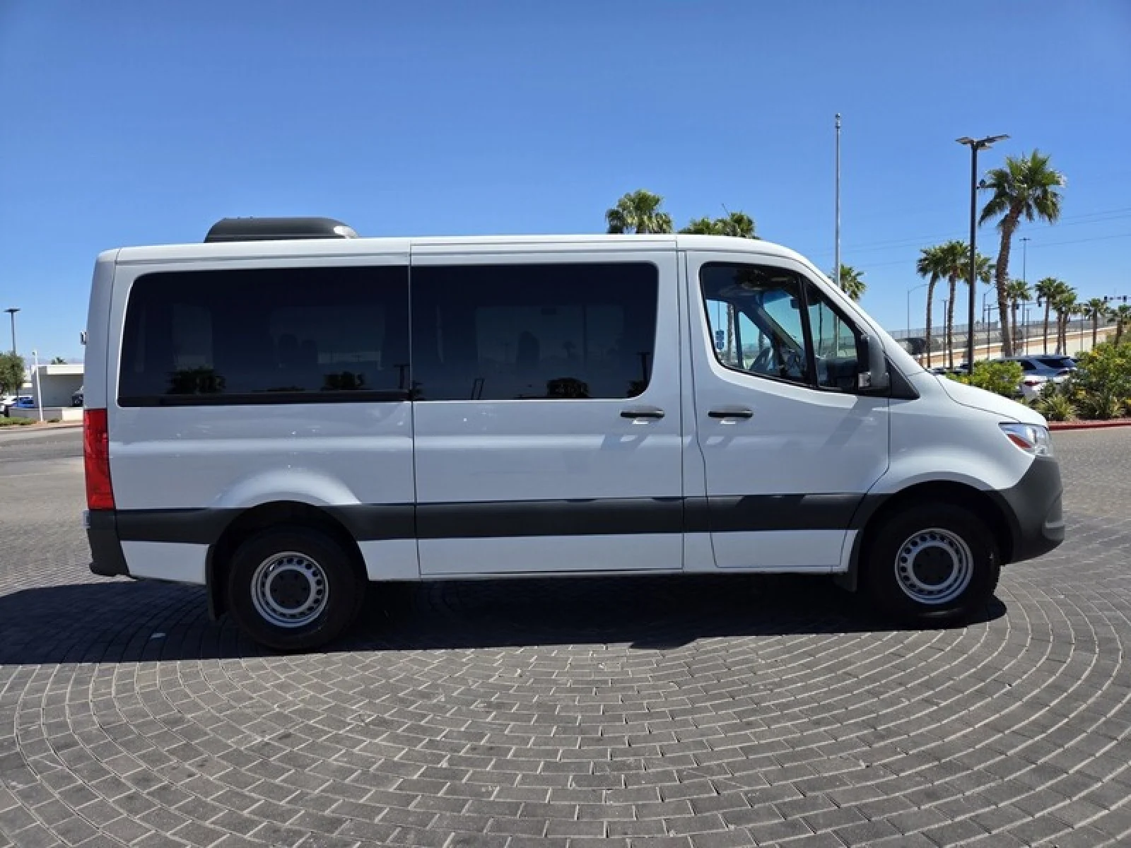 Used 2023 Arctic White Mercedes-Benz 2500 image 6