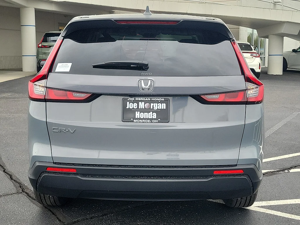 2027 Honda CR-V LX, photo 8 of 12