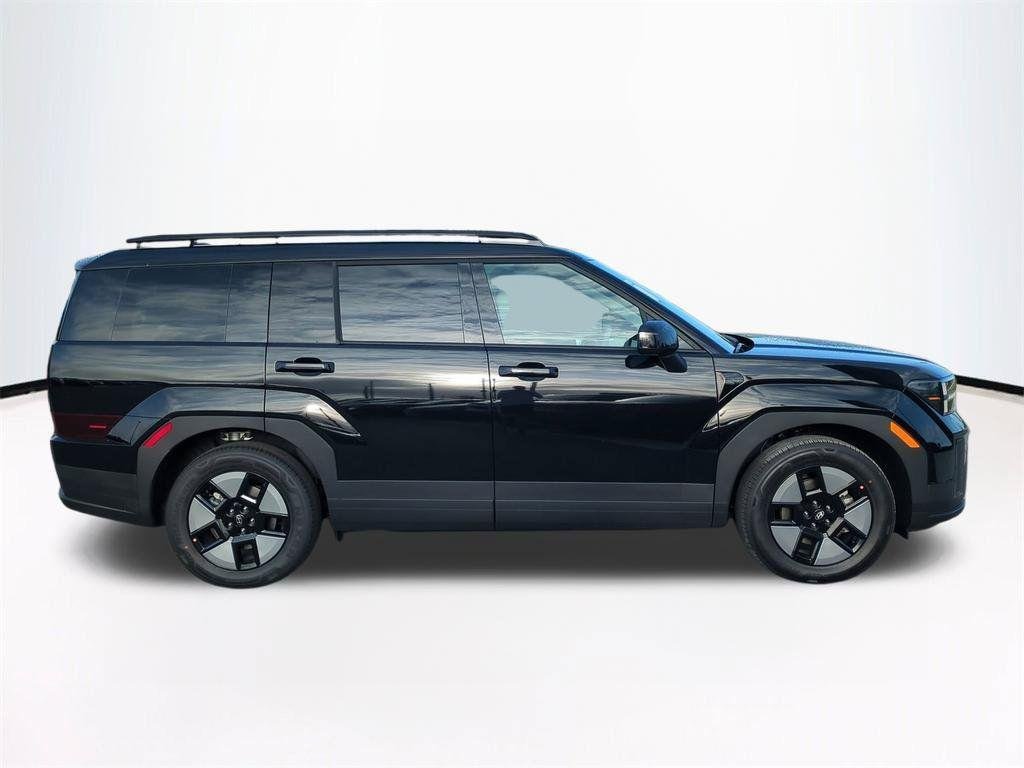New 2026 Black Hyundai SEL image 4