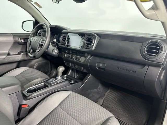 Used 2021 White Toyota SR image 25