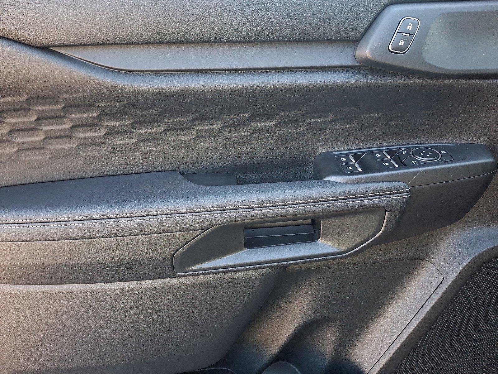 New 2026 Marsh Gray Ford XLT image 8