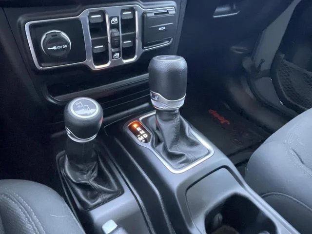 Used 2020 Gray Jeep Unlimited Sport S image 30