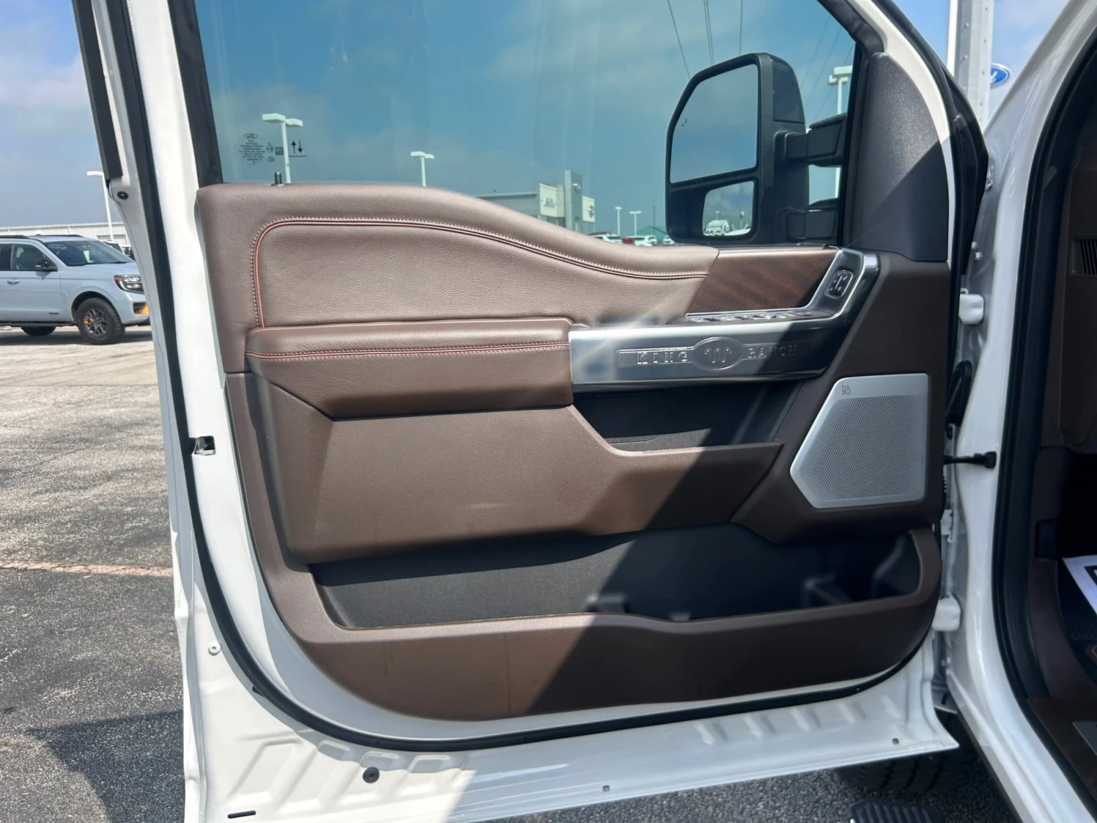 New 2026 Star White Metallic Tri-Coat Ford King Ranch image 21