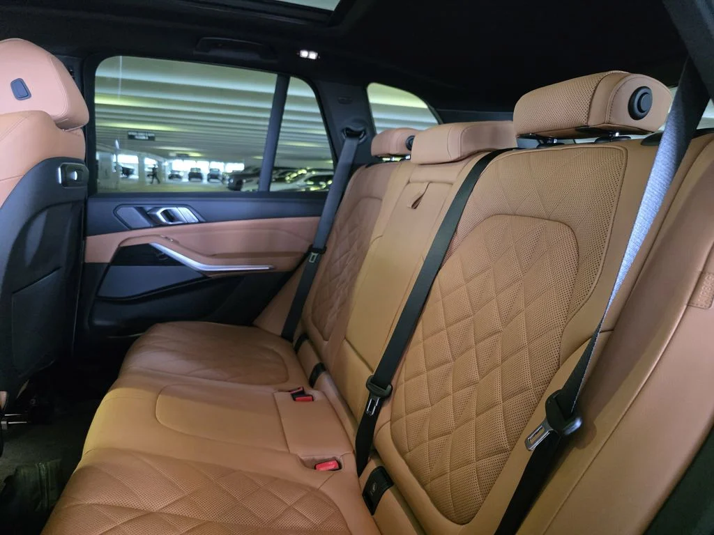 New 2026 Brooklyn Grey Metallic BMW sDrive40i image 13