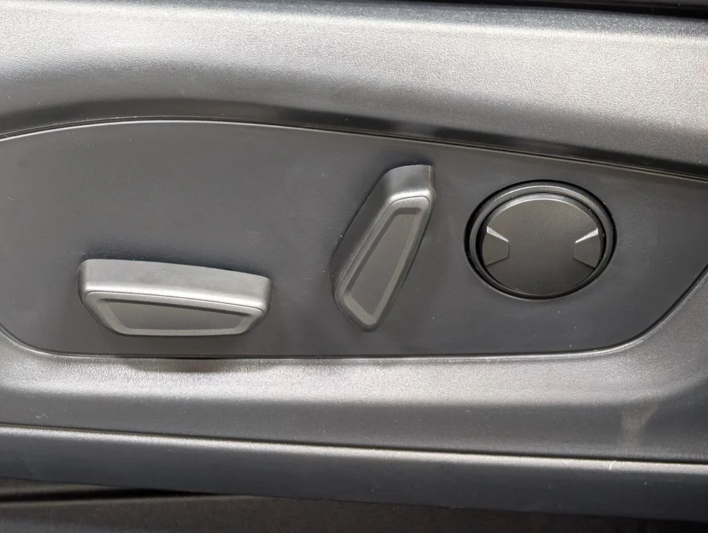 New 2026 Carbonized Gray Metallic Ford ST-Line image 12