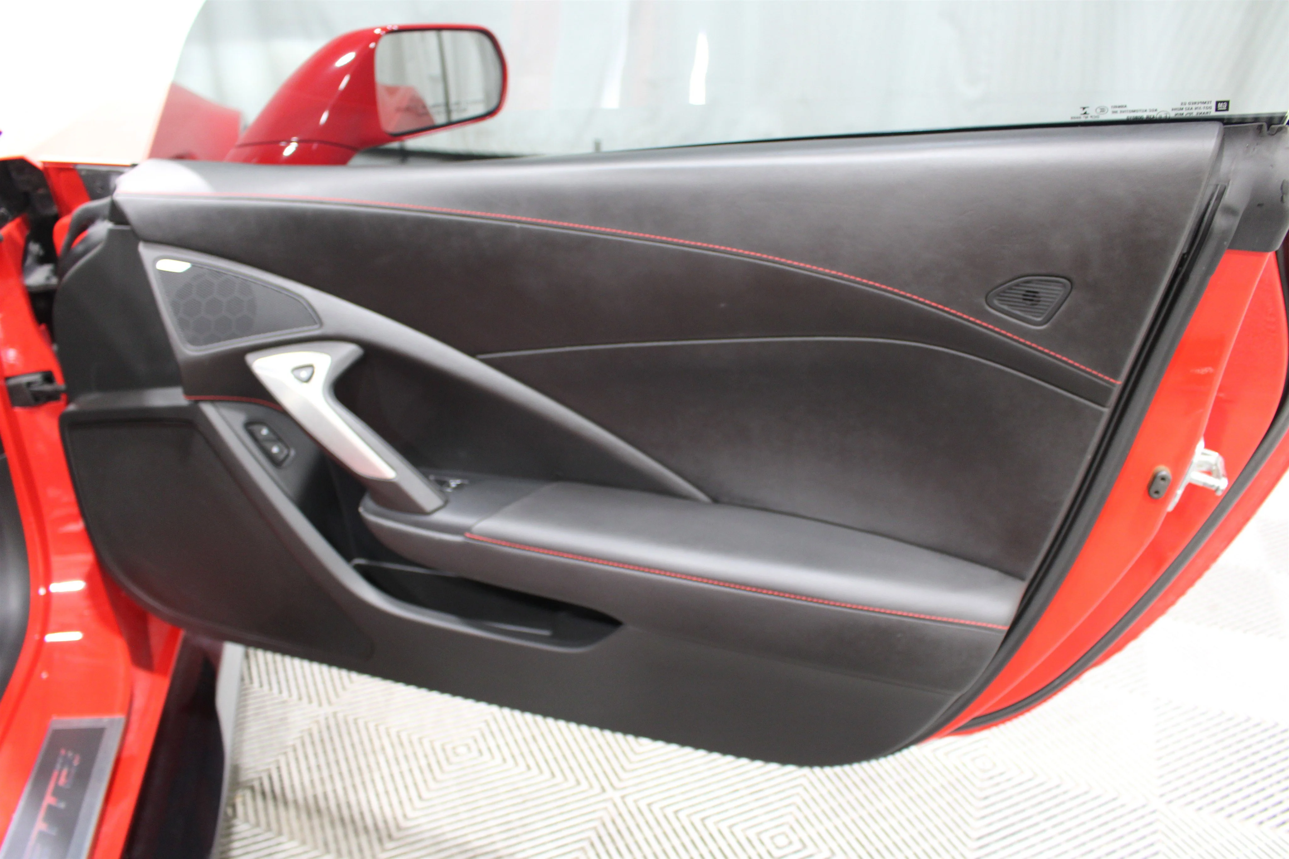 2016 Chevrolet Corvette 3LZ - Photo 25