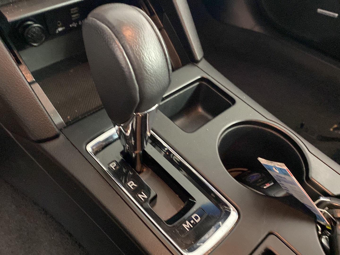 Used 2019 Crystal White Pearl Subaru Touring image 20