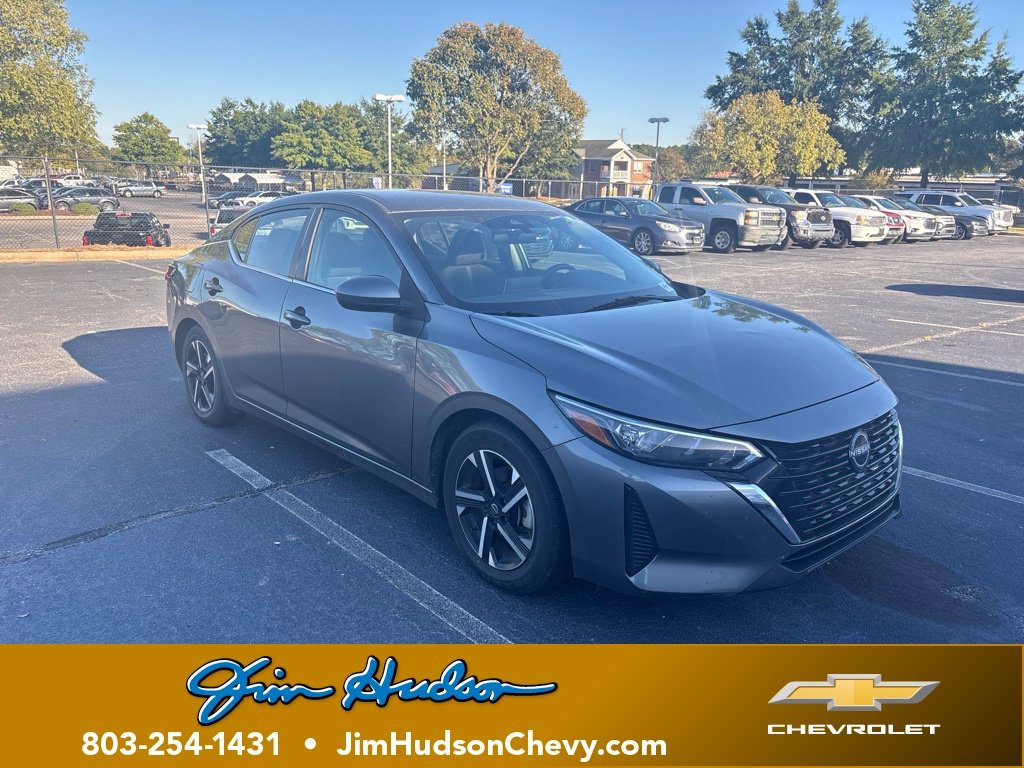 Used 2025 Gray Nissan SV image 1