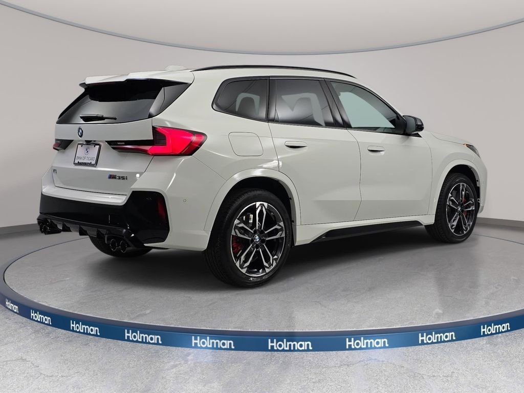 New 2026 Alpine White BMW M35i image 5
