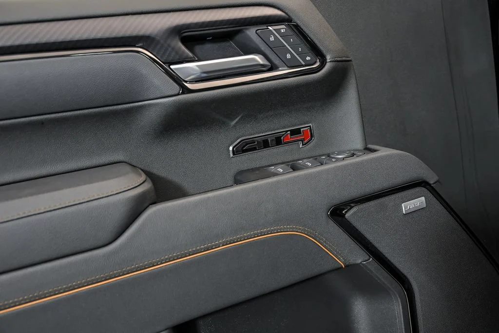 2026 GMC Sierra 1500 AT4 - Photo 6